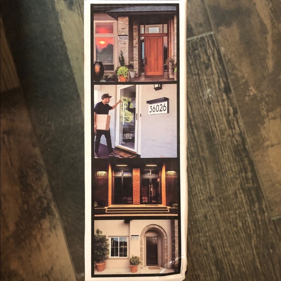 Solar Powered LED Address Sign - White - Picture 5 of 6